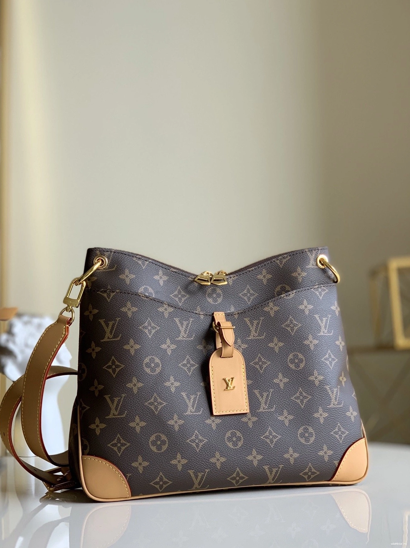 WIS MM ODÉON VUITTON LOUIS 0925